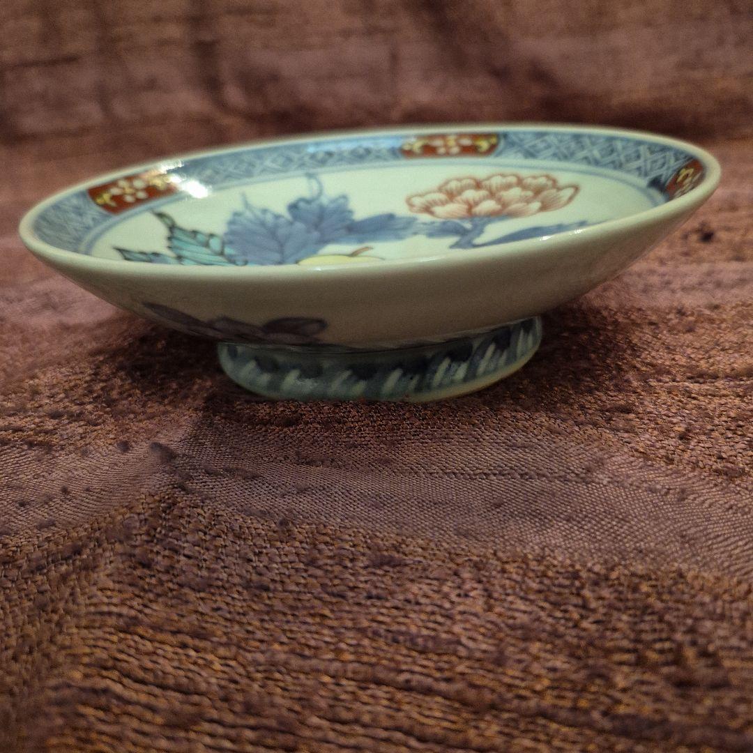 有田焼　六代走波　染錦皿