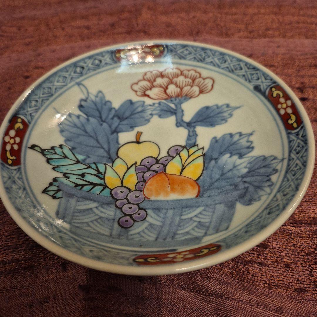 有田焼　六代走波　染錦皿