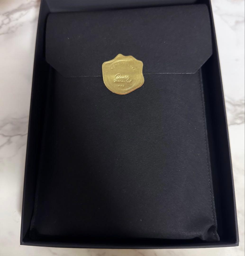 ボナベンチュラ iPhone 15 pro ケース 本革 オレンジ ネイビー