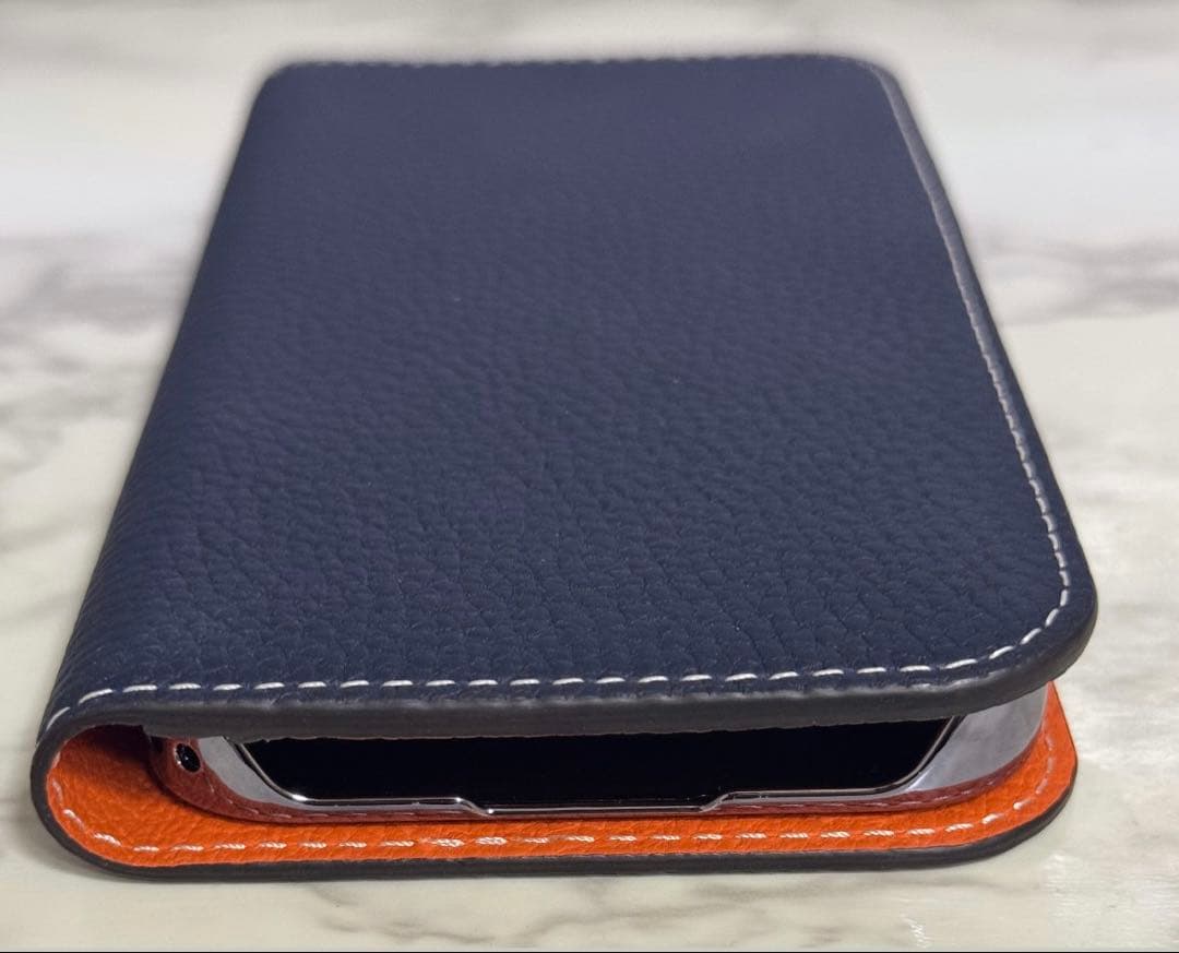 ボナベンチュラ iPhone 15 pro ケース 本革 オレンジ ネイビー