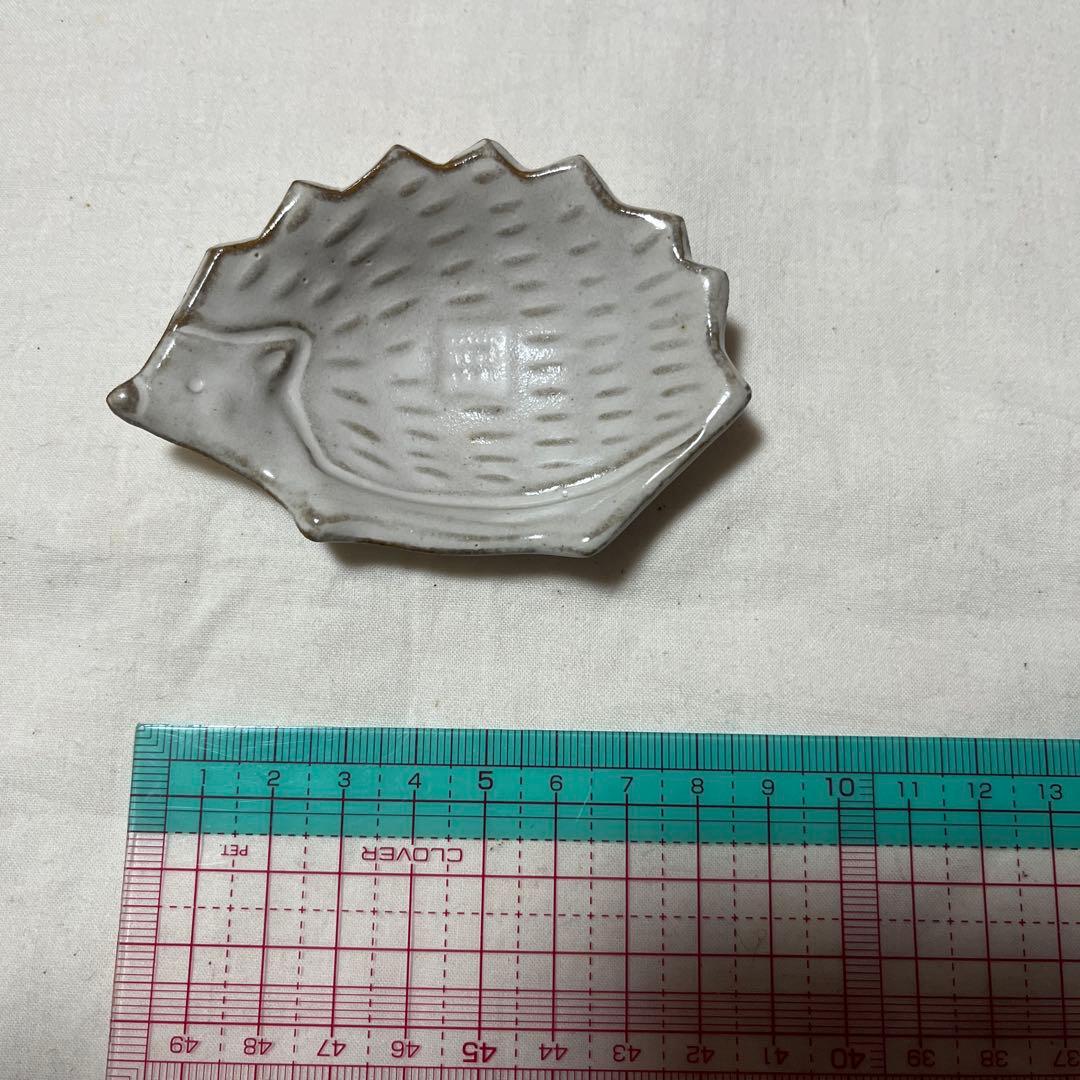 美品　キエリ舎　豆皿　4点セット　鳥　蝶々　ハリネズミ　ライオン　小皿