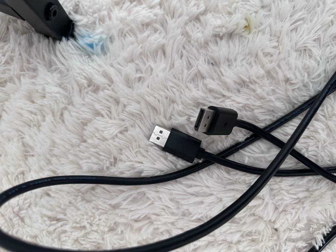 23.8インチ144Hz ゲーミングモニター 黒色ディスプレイ 本体