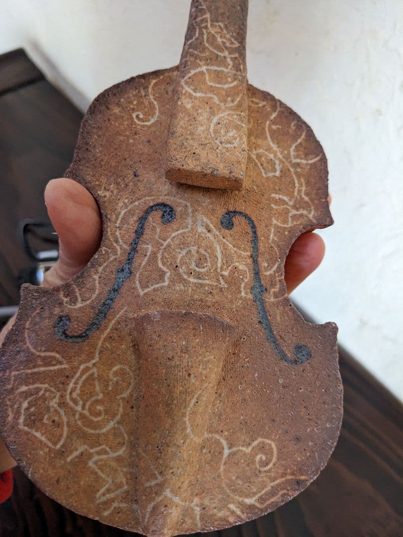 肥後博己　オブジェ　花器　陶　バイオリン