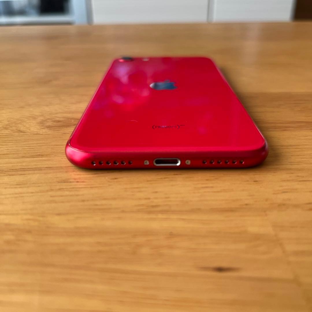 Apple iPhone SE第２世代　128GB レッド スマホケース付き