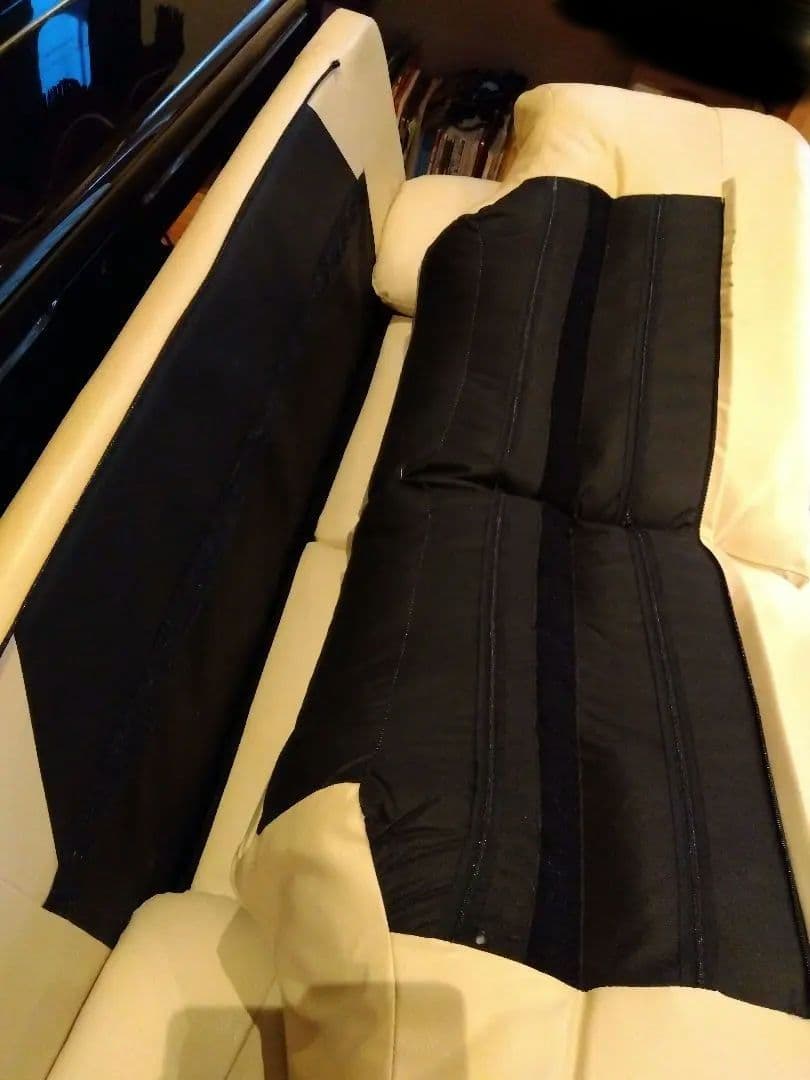 【引き取り者限定】2人掛けソファ　牛革