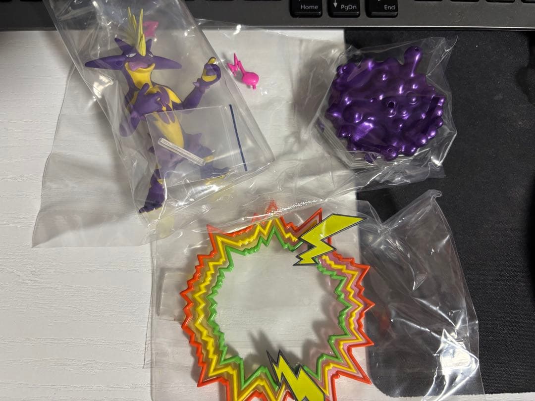 ポケモン NEON PARTY フィギュアセット