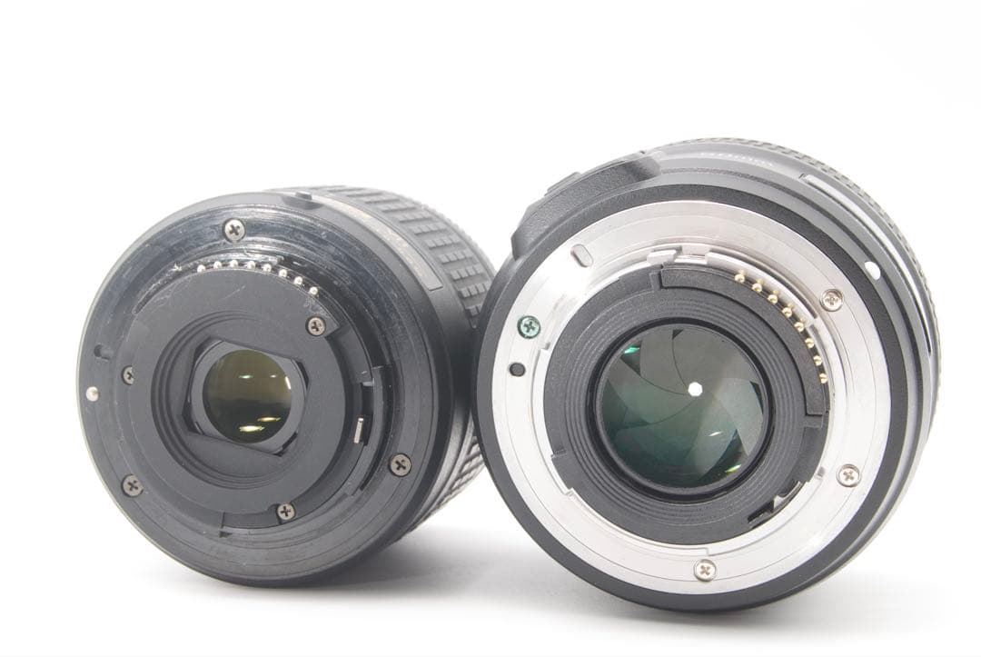 Nikon D5600 ダブルレンズ　単焦点　デジタル一眼レフWi-Fi 美品