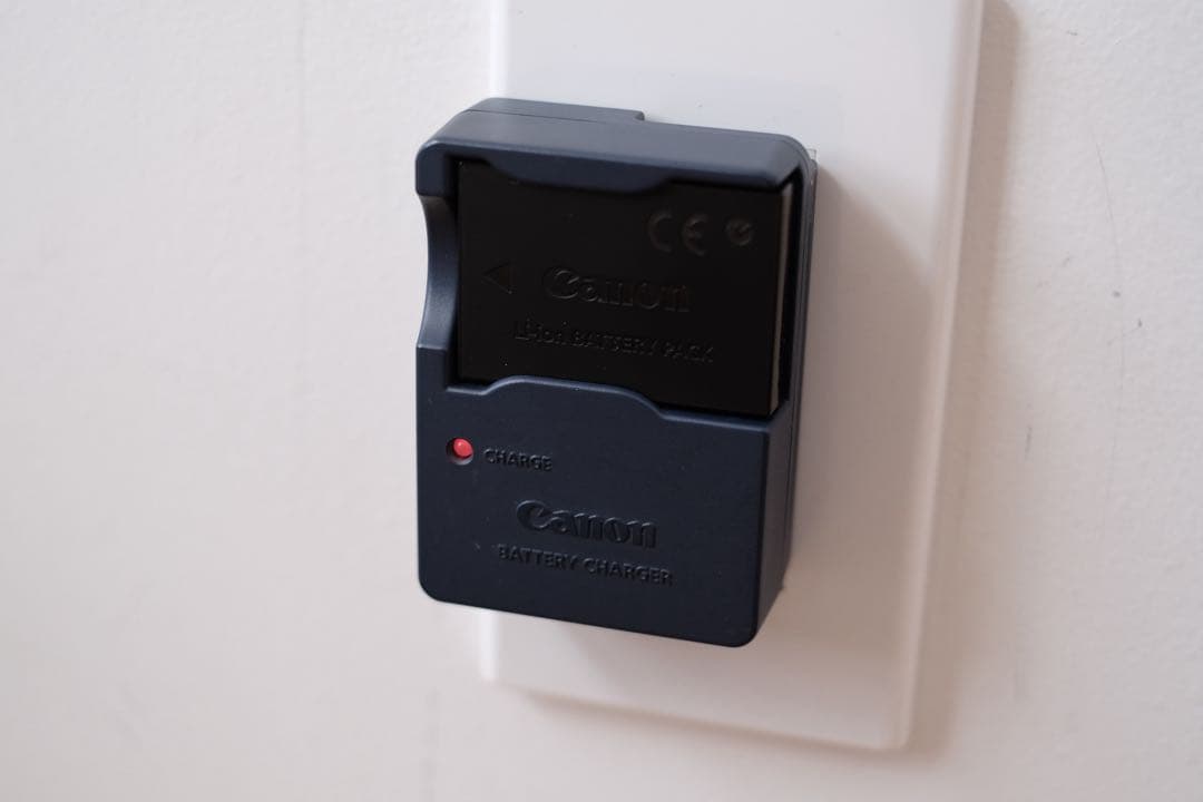 Canon IXY DIGITAL 700 コンパクトデジタルカメラ