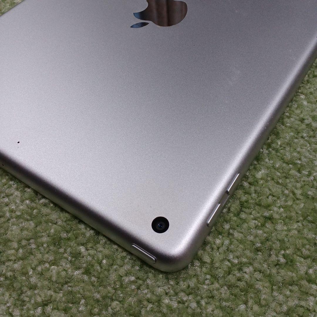 iPad 第6世代　32GB　わをん