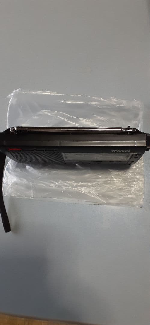 TECSUN PL-660 ワールドバンド受信機