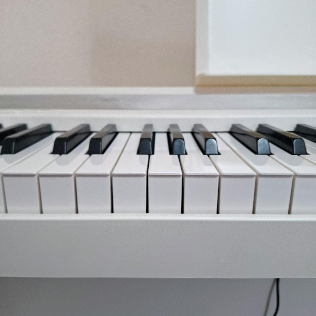 【廃盤品】KORG デジタルピアノ B1 ホワイト スタンド セット