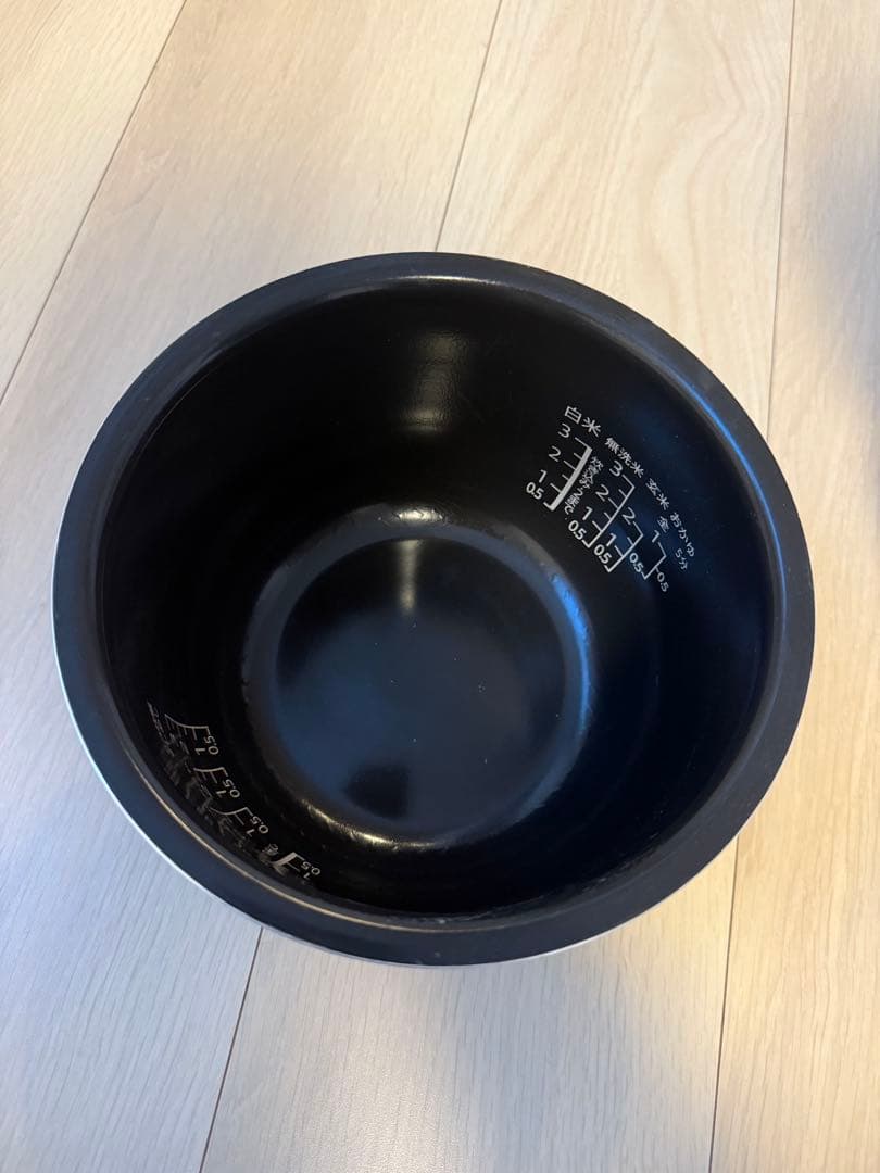 SHARP IH炊飯器 KS-HF05B-W 3合炊き