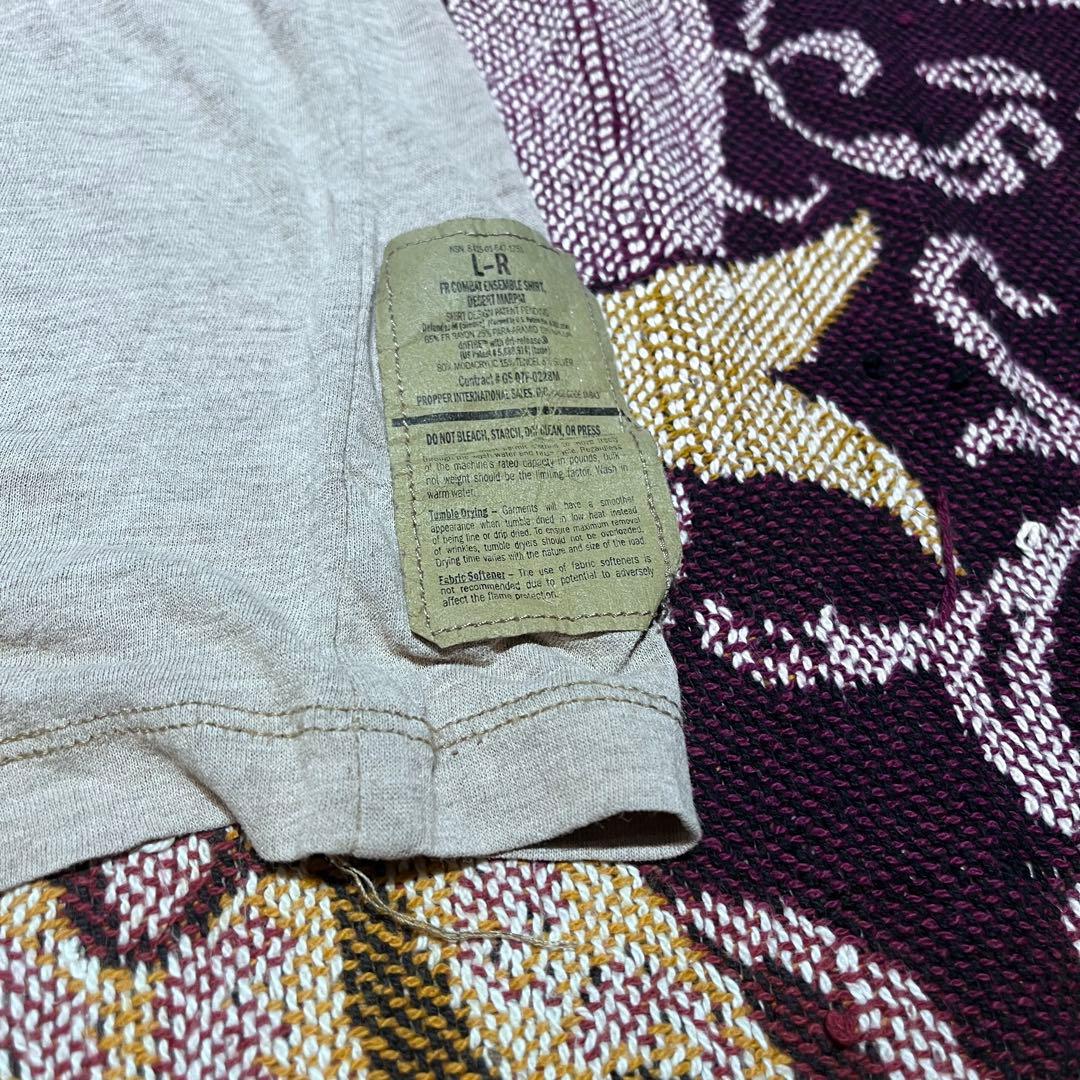 コンバットシャツ　海兵隊　USMC 米軍実物　ワッペン付き　古着　ミリタリー