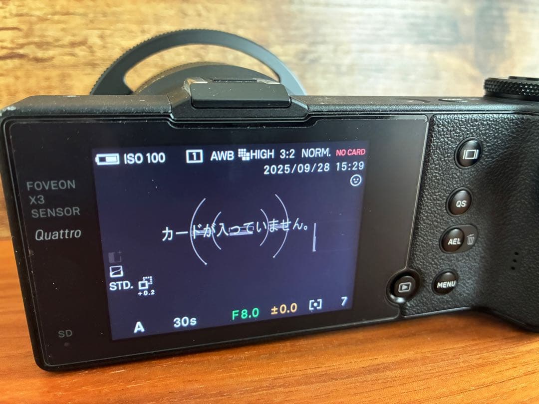 デジタルカメラ SIGMA dp2 Quattro