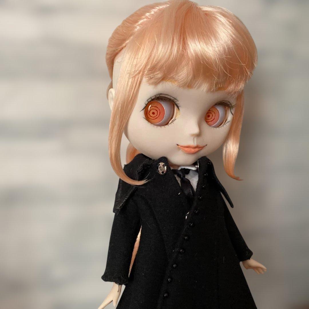 『キュートなマキマ』カスタムドール #チェンソーマン アイチップ全て同柄