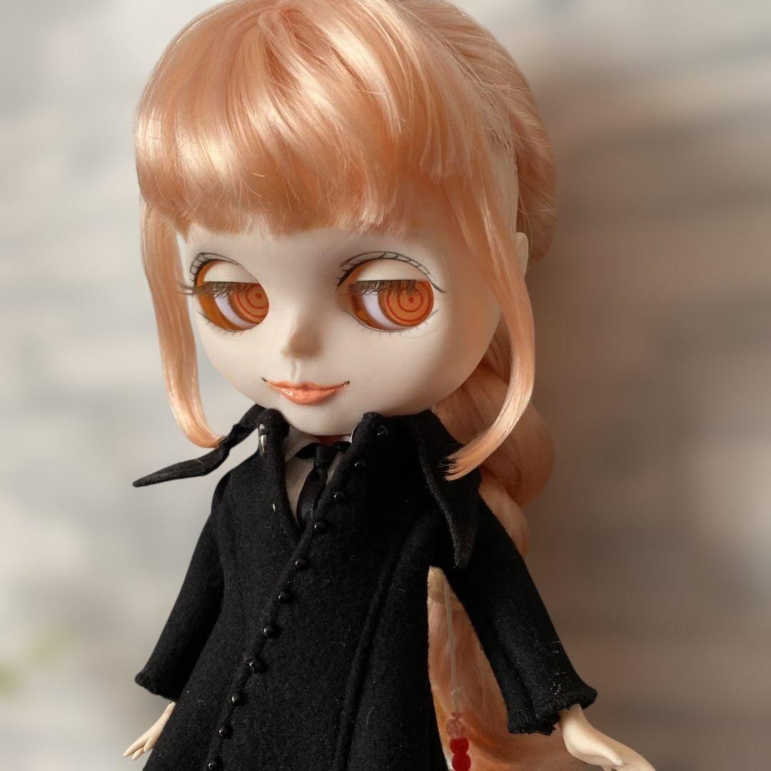 『キュートなマキマ』カスタムドール #チェンソーマン アイチップ全て同柄