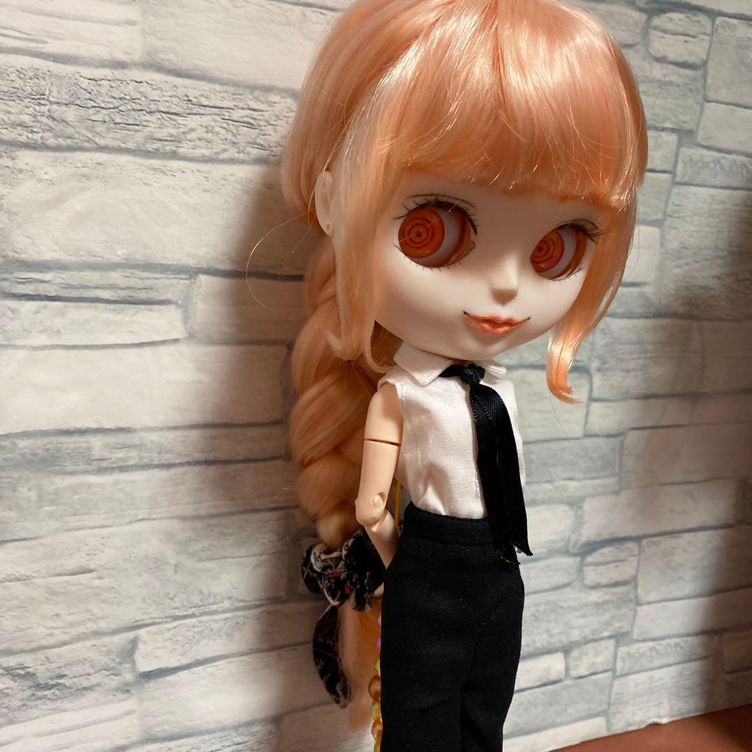 『キュートなマキマ』カスタムドール #チェンソーマン アイチップ全て同柄