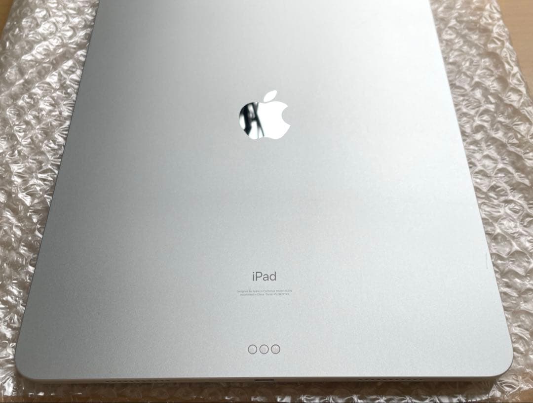 iPad Pro 第5世代 12.9 シルバー　128GB A2378 超美品