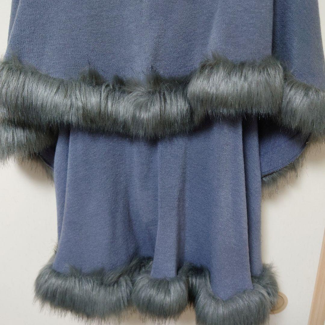 【しろぴー】木製チェスト、ファンデ、ファー付きポンチョ　3点おまとめ