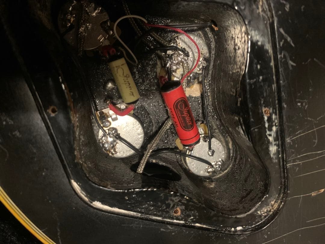 レスポールカスタム　ブラックビューティー