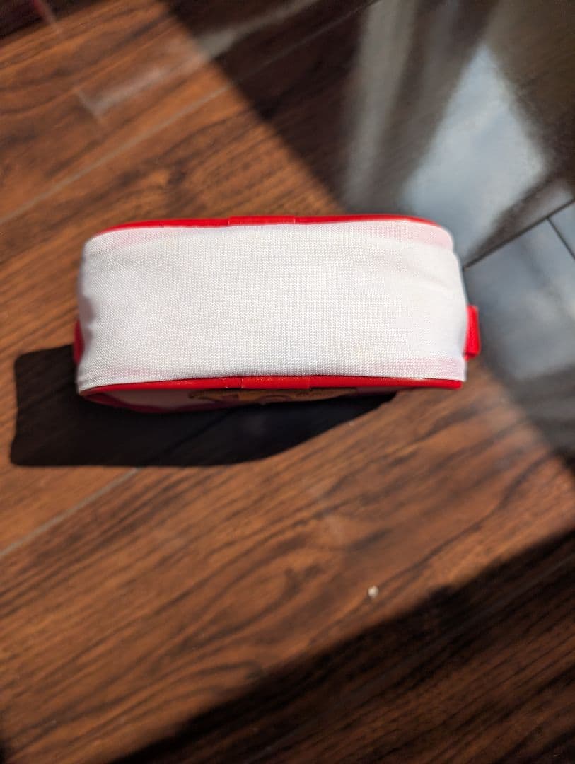 ラブアイズパレット、ラブキッスルージュ