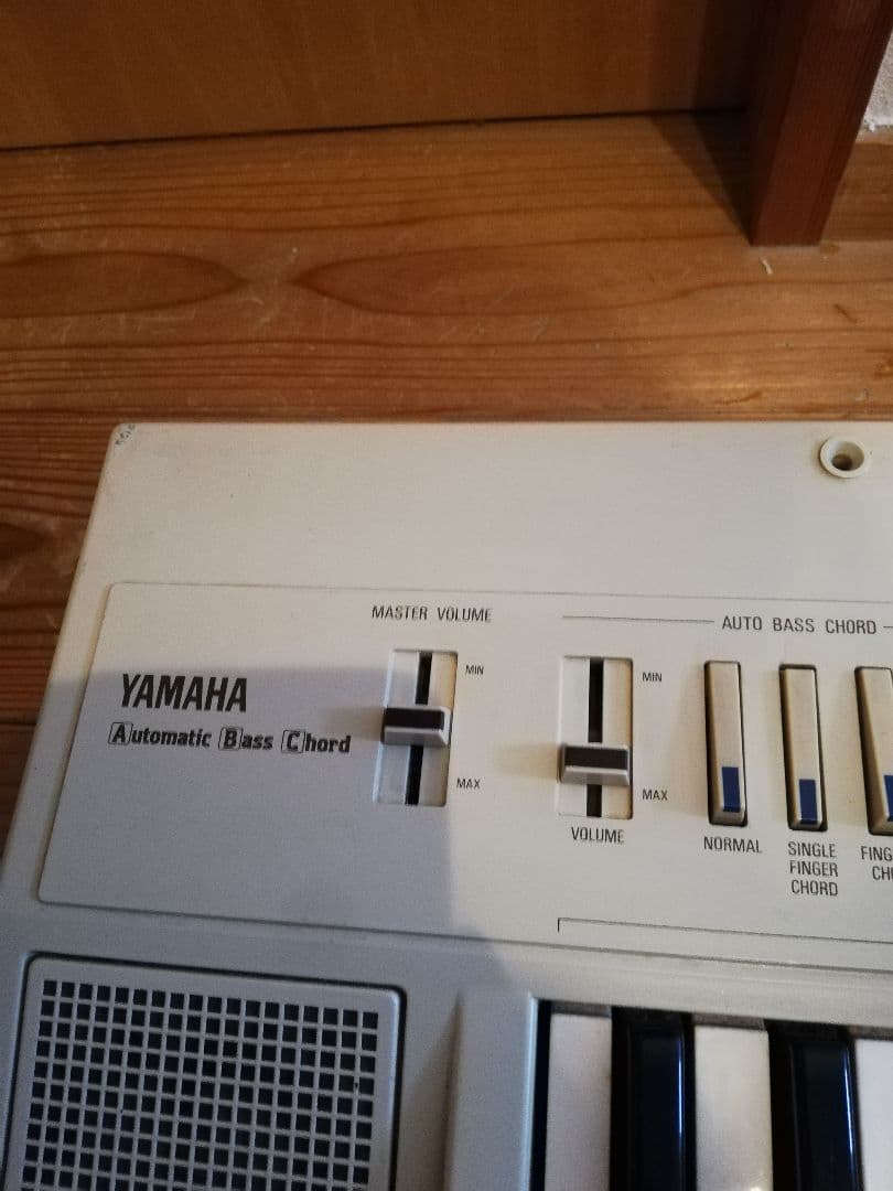 ヤマハYAMAHA PS-30 キーボード　ケース付
