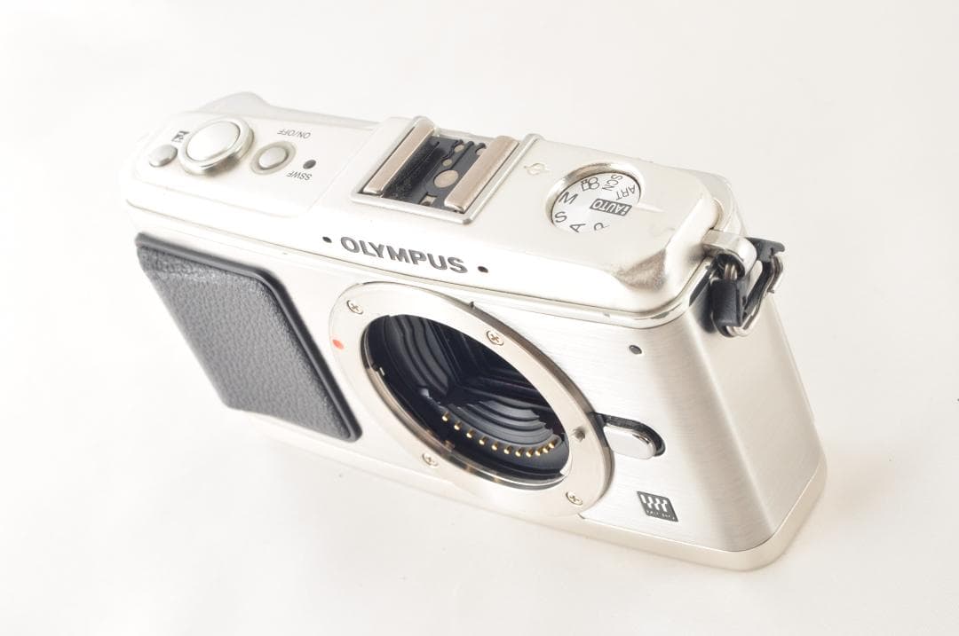 【C1110】OLYMPUS オリンパス PEN E-P1 シルバー