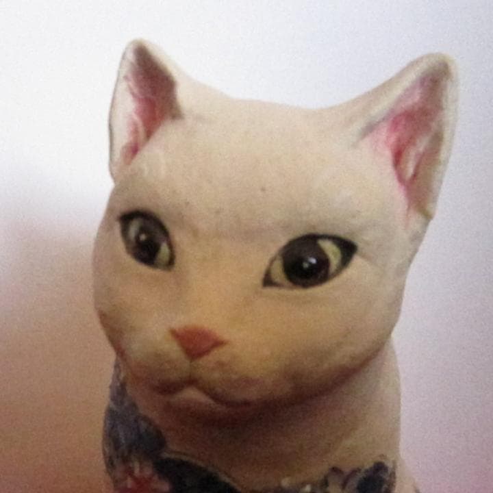 猫置物　陶器　作家　新品　　花猫 　招き猫