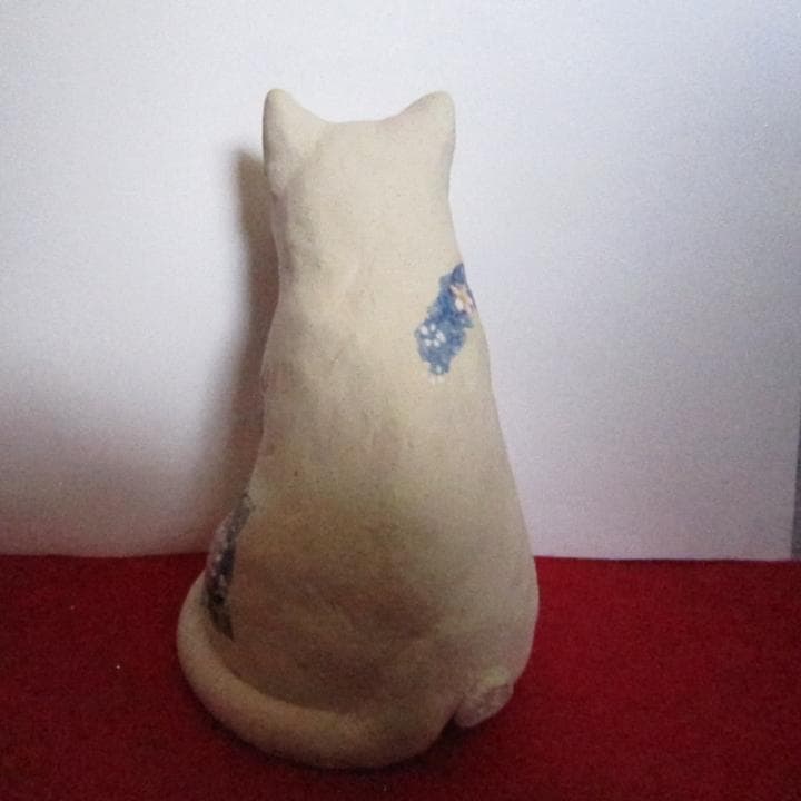 猫置物　陶器　作家　新品　　花猫 　招き猫