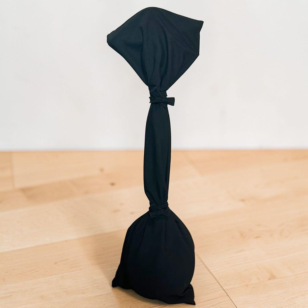 ほぼ未使用級❣️極美品✨沖縄三線 人工皮 唐草ティーガ ケース付き 金箔装飾 駒付