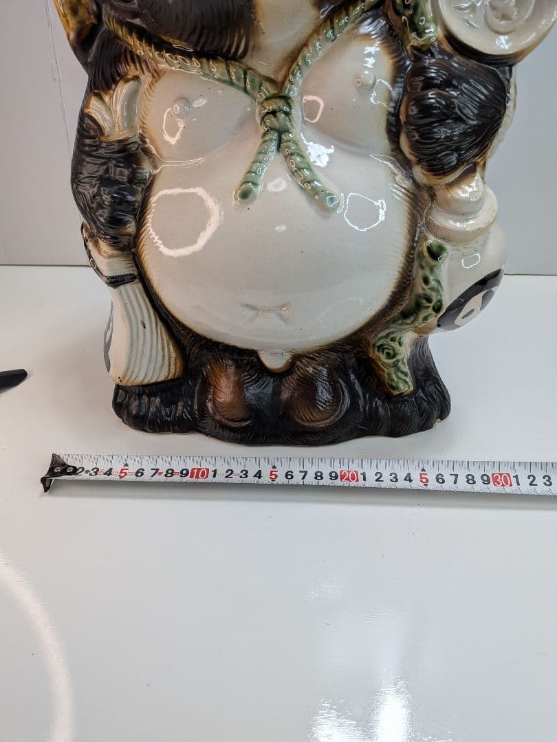 【 縁起物 】 信楽焼／たぬきの置物／他抜き／昭和レトロ／高さ42㎝／13号