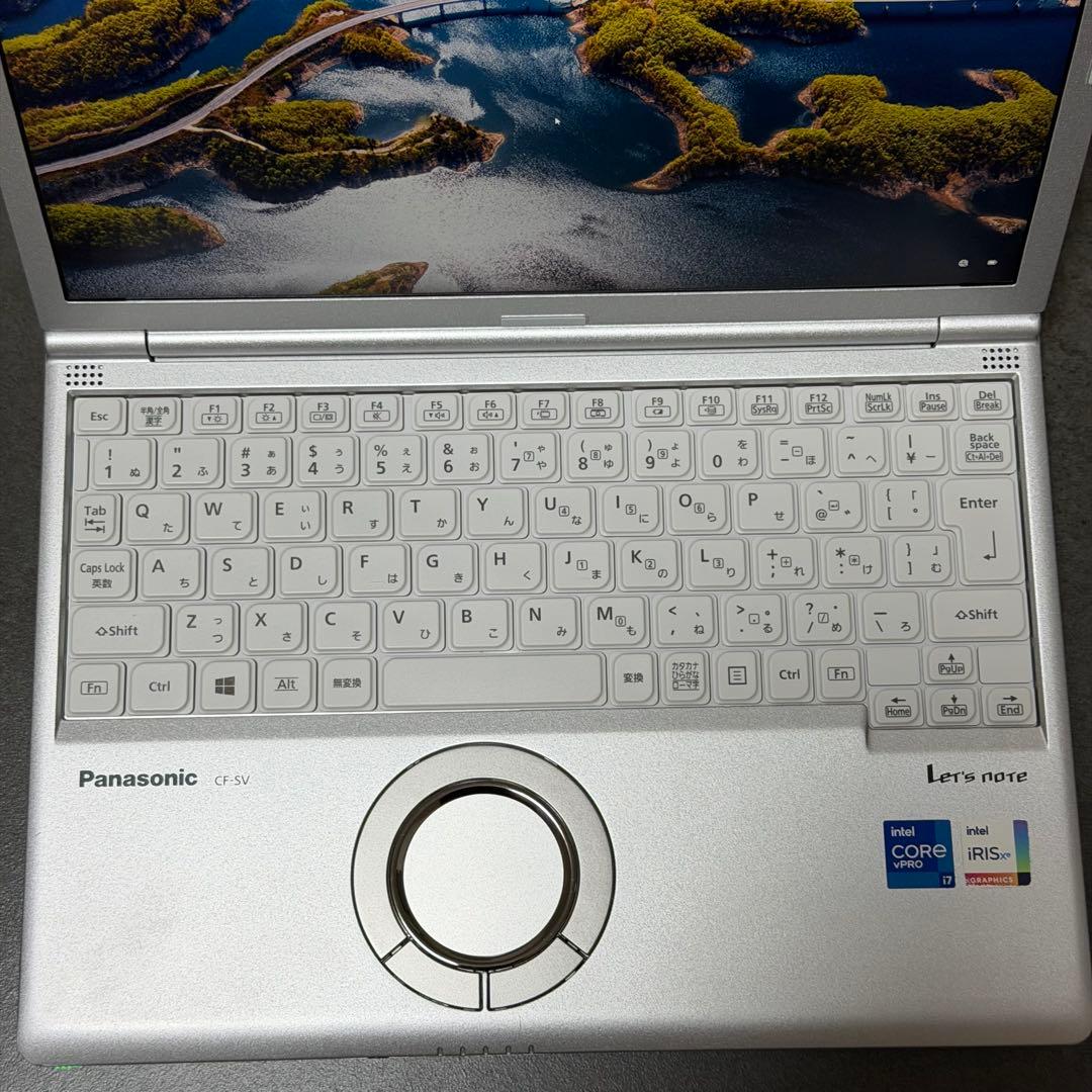 パナソニックLet's note SV1 第11世代 i7 32GB 512GB