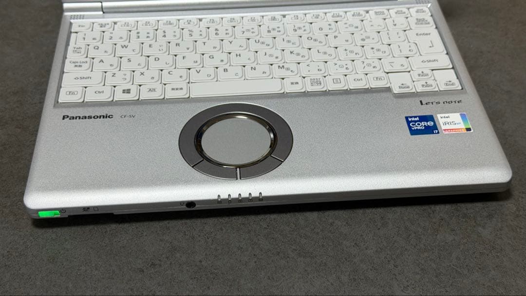 パナソニックLet's note SV1 第11世代 i7 32GB 512GB