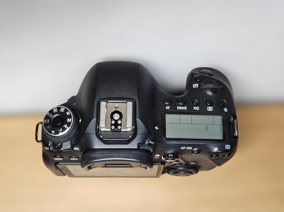 Canon EOS 6D Mark2 ボディ　動作未確認