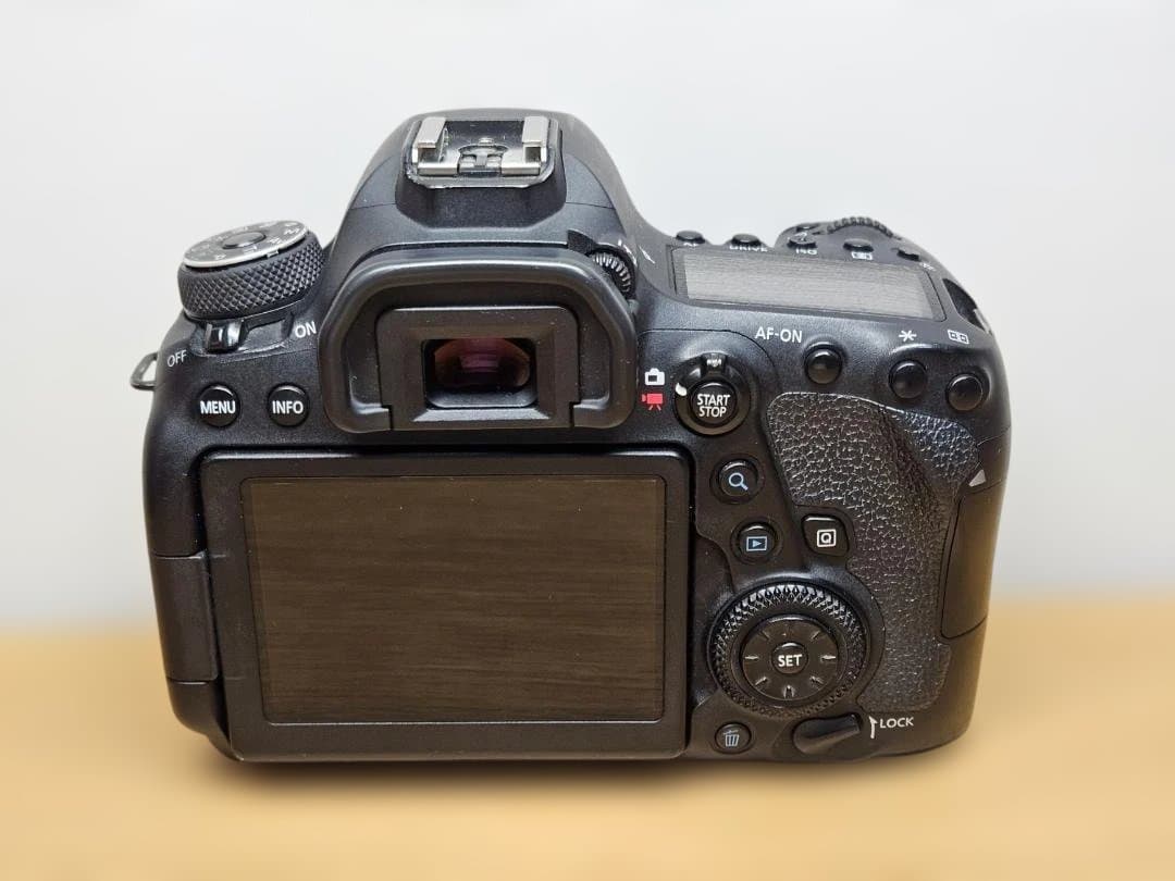 Canon EOS 6D Mark2 ボディ　動作未確認