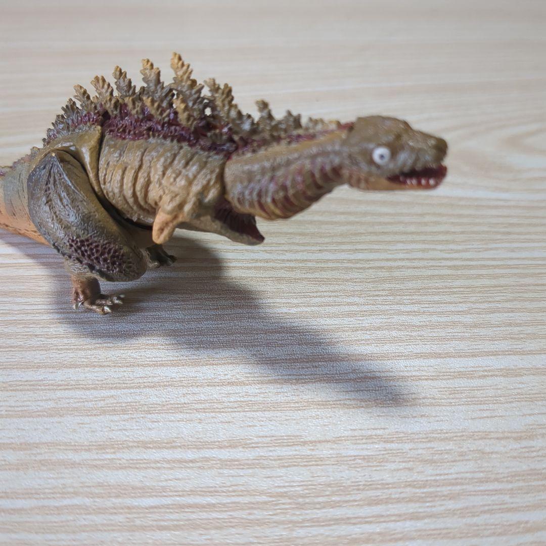バンダイモンスターアーツ　シン・ゴジラ第二形態第三形態殆ど使用無し写真のみ