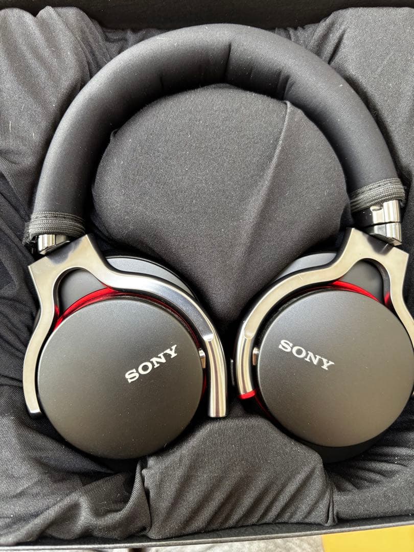 SONY MDR-1R MK2 ハイレゾ 密閉型ヘッドホン　ブラック