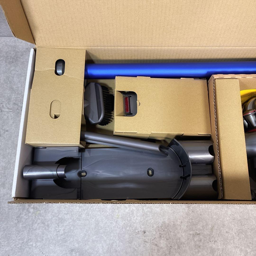 【未使用】Dyson ダイソン V8 Slim Fluffy SV10K 掃除機