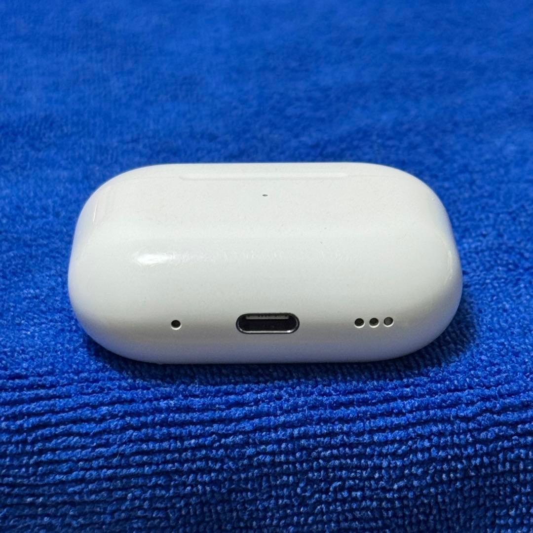 【純正品】Apple AirPods Pro 第2世代 USB-C 充電ケース