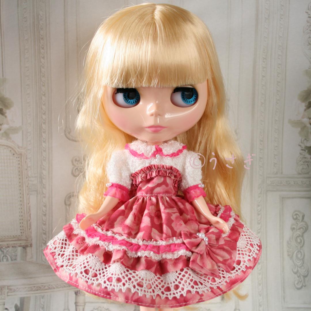 ま*る様 22㎝ドール ドレス パニエ うさ耳カチューシャ イヤリング セット【