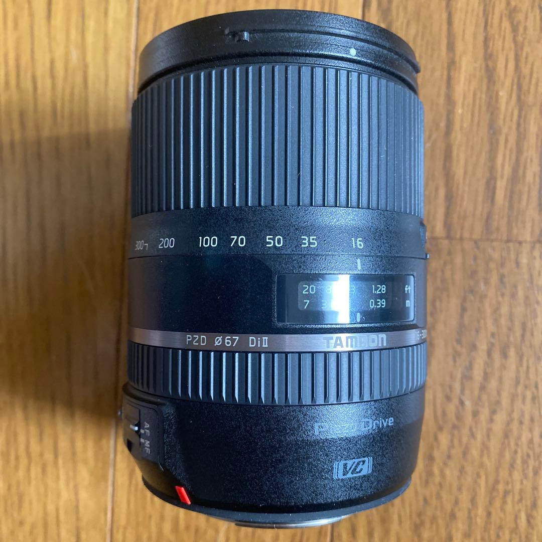 TAMRON 16-300mm F3.5-6.3 DiII APS-C専用