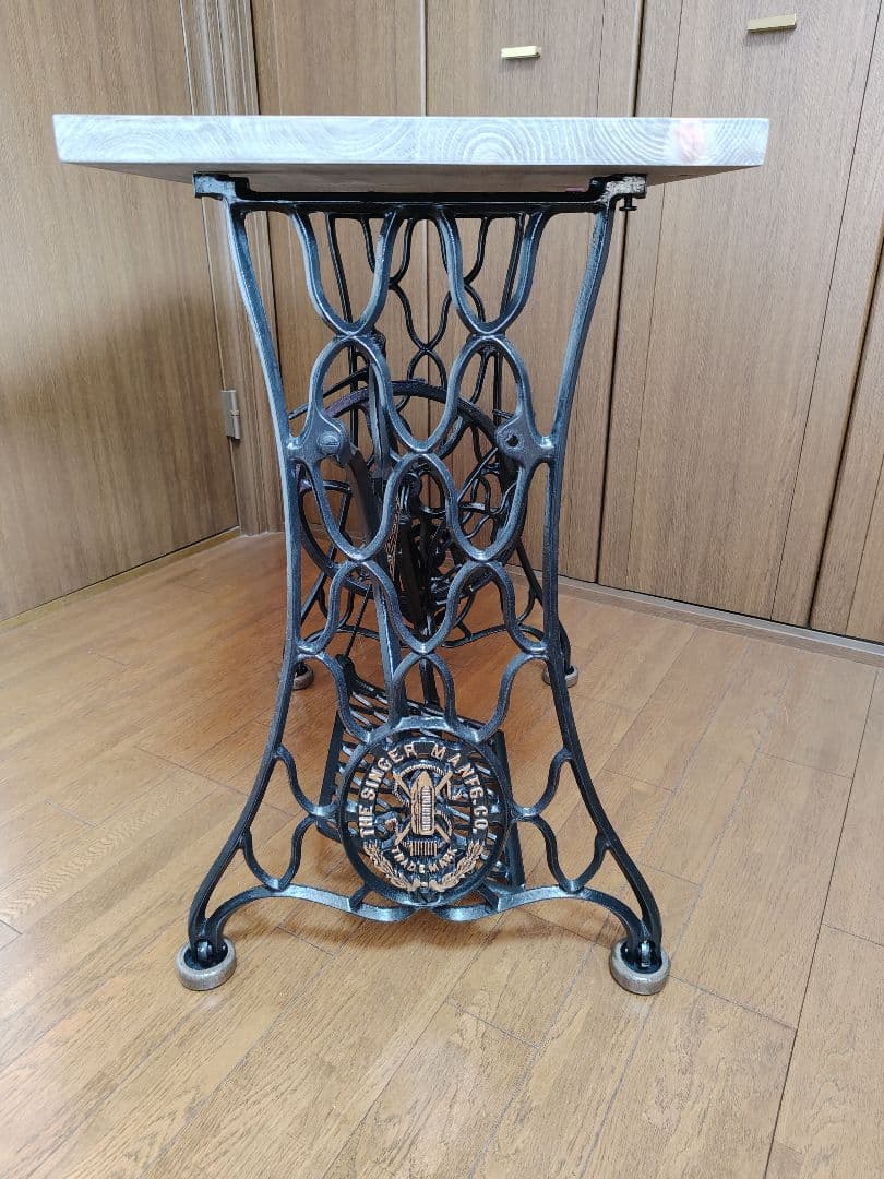 アンティークミシン　シンガー　足踏みミシン　ミシン脚　ミシン 　ハンドメイド