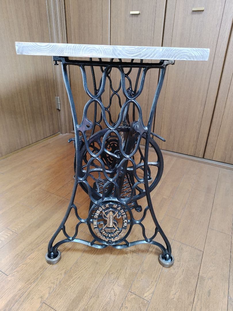 アンティークミシン　シンガー　足踏みミシン　ミシン脚　ミシン 　ハンドメイド