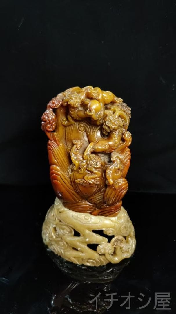 瑞獣印鑑の｜寿山石・紅絡田黄の印章｜耐青作款｜天然赤紋｜細密彫｜風水置物｜書道