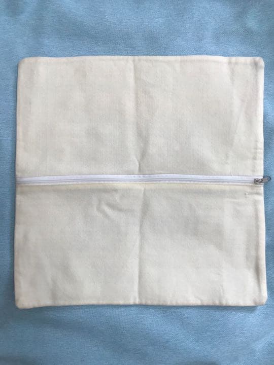 現地購入　ペルー工芸品　コルカバレー刺繍　クッションカバー2枚組