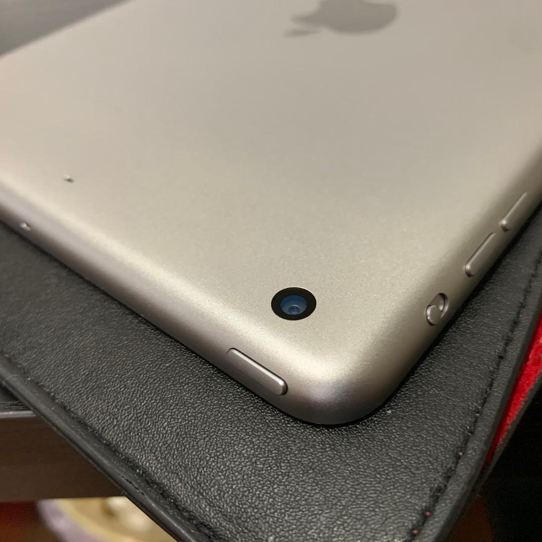 【美品】iPad mini 3 Wi-Fiモデル