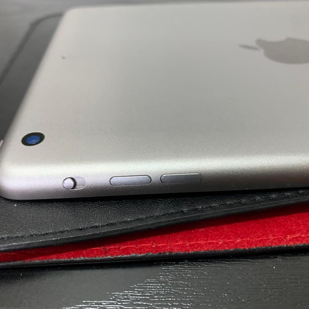 【美品】iPad mini 3 Wi-Fiモデル