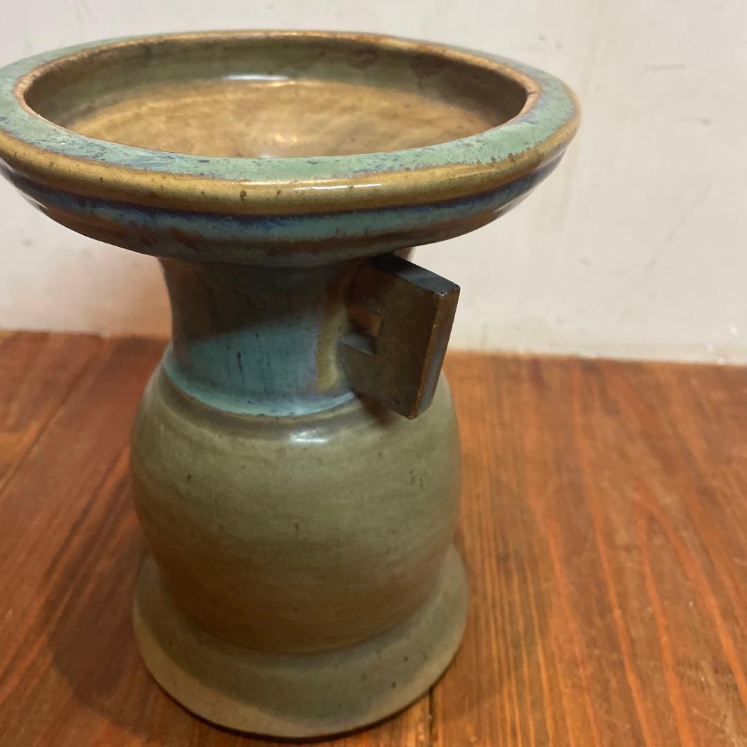 美品　上野焼　緑釉仏花器　江戸時代後期から　花器　緑色の釉薬が特徴的な　花瓶