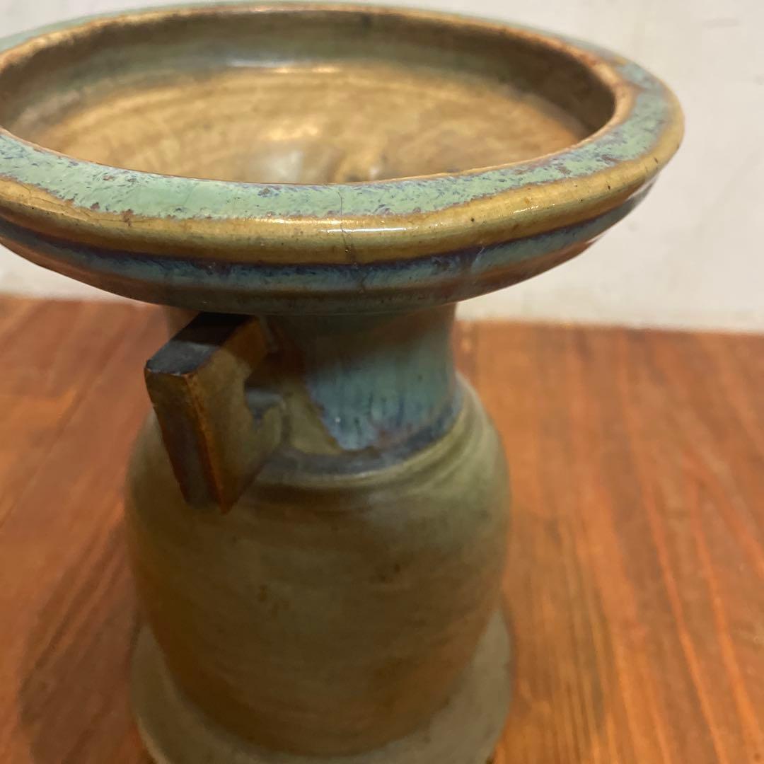 美品　上野焼　緑釉仏花器　江戸時代後期から　花器　緑色の釉薬が特徴的な　花瓶