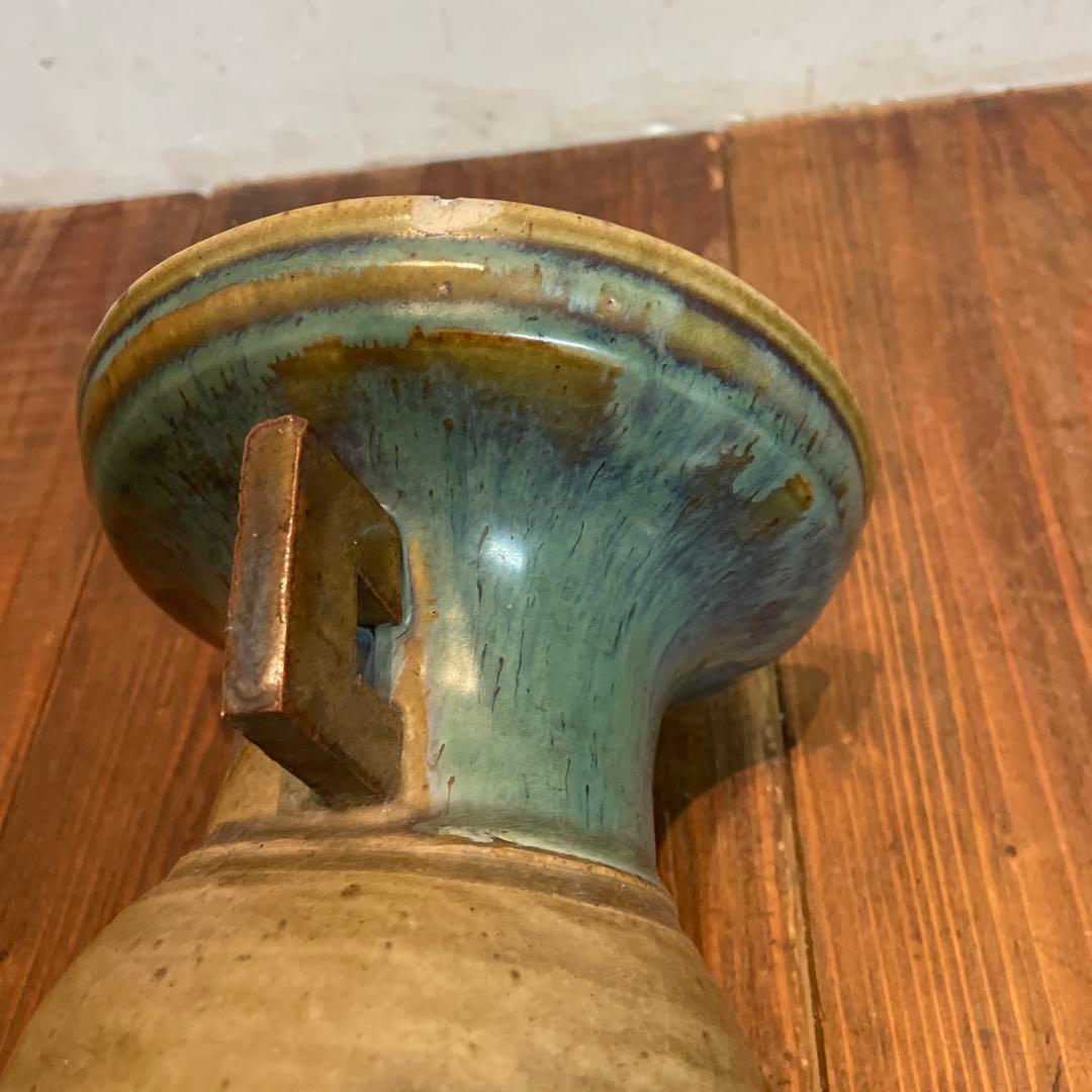 美品　上野焼　緑釉仏花器　江戸時代後期から　花器　緑色の釉薬が特徴的な　花瓶